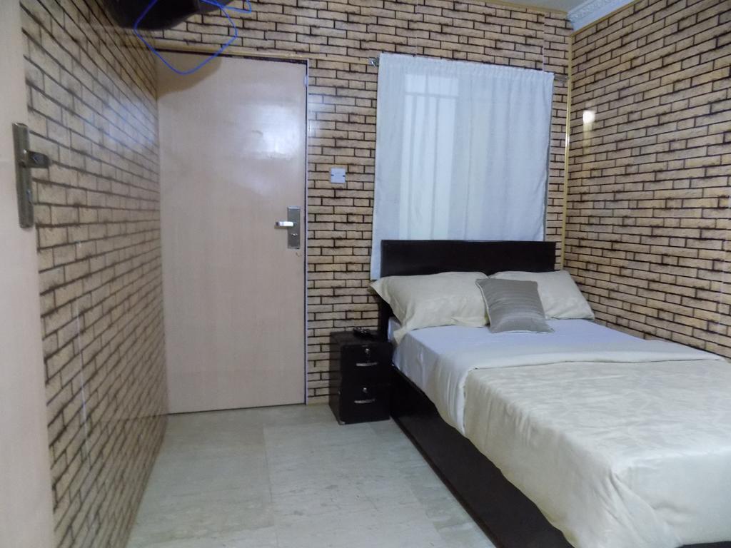Posh Apartments And Hotel Ikeja Kültér fotó