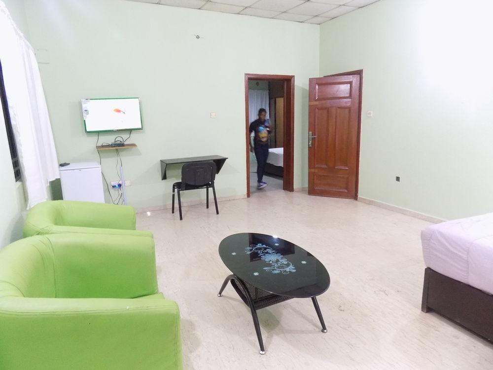 Posh Apartments And Hotel Ikeja Kültér fotó