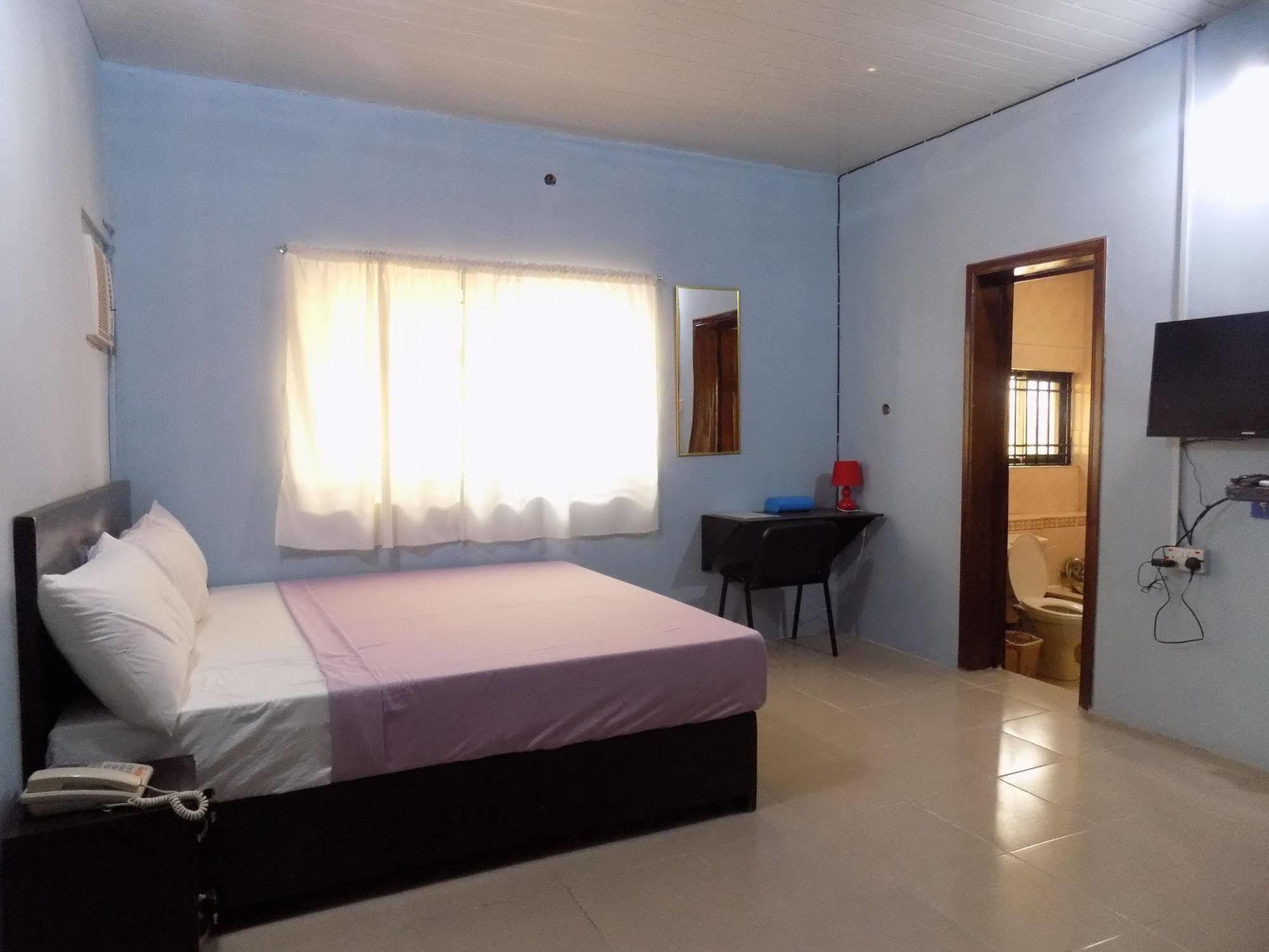 Posh Apartments And Hotel Ikeja Kültér fotó